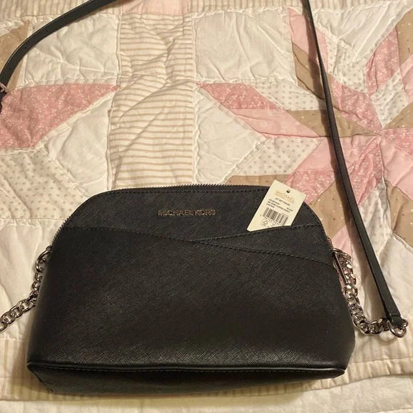 New Michael Kors Crossbody Black Silver accents - Picture 1 of 8